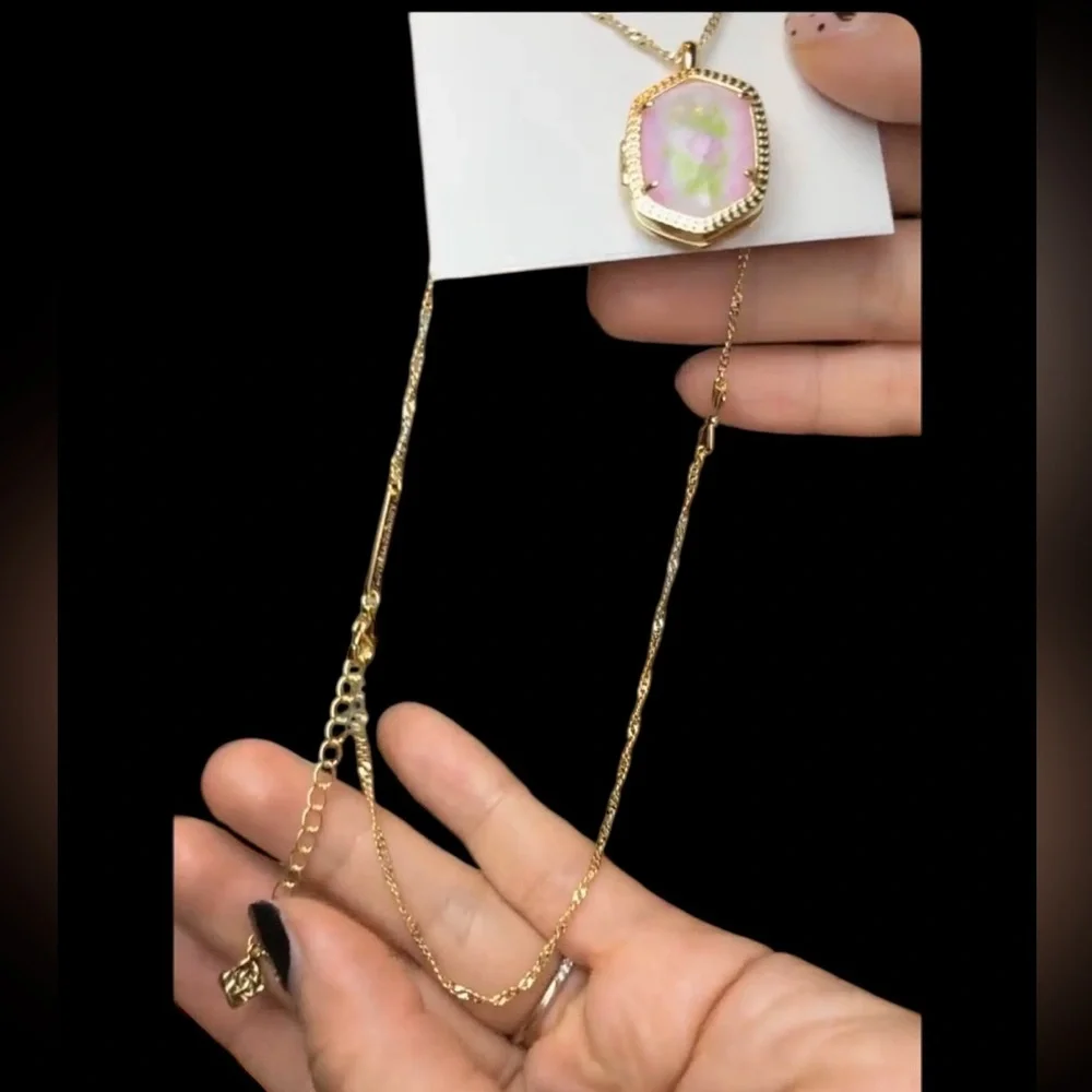 Kendra Scott x LoveShackFancy Daphne Gold Locket Necklace - Picture 13 of 16